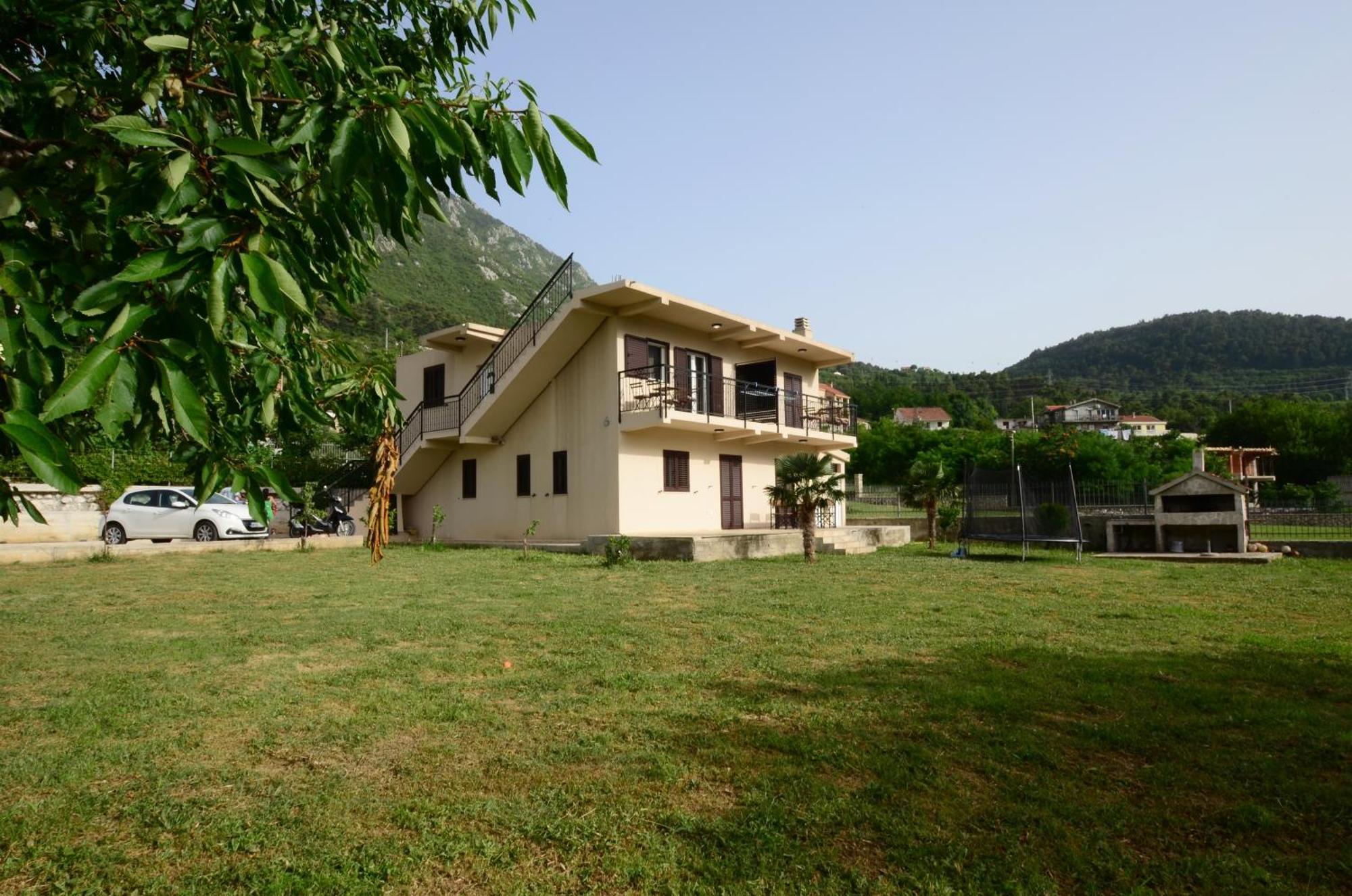 Apartments Orizzonte With Beautiful View Of The Bay Kotor Eksteriør billede